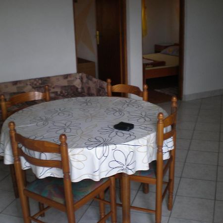Apartments Pogacic Vir Exterior foto