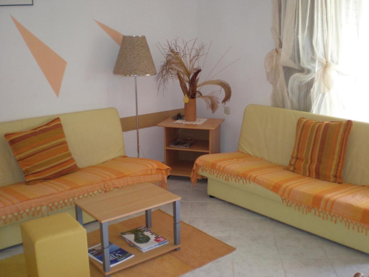 Apartments Pogacic Vir Exterior foto