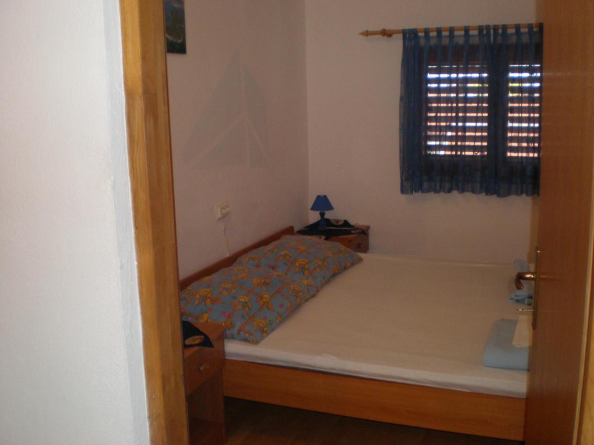 Apartments Pogacic Vir Exterior foto