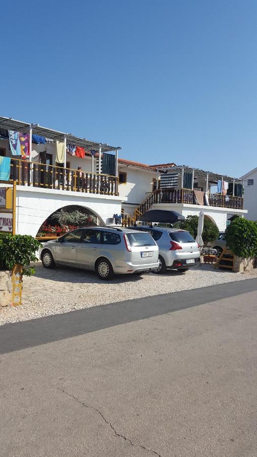 Apartments Pogacic Vir Exterior foto
